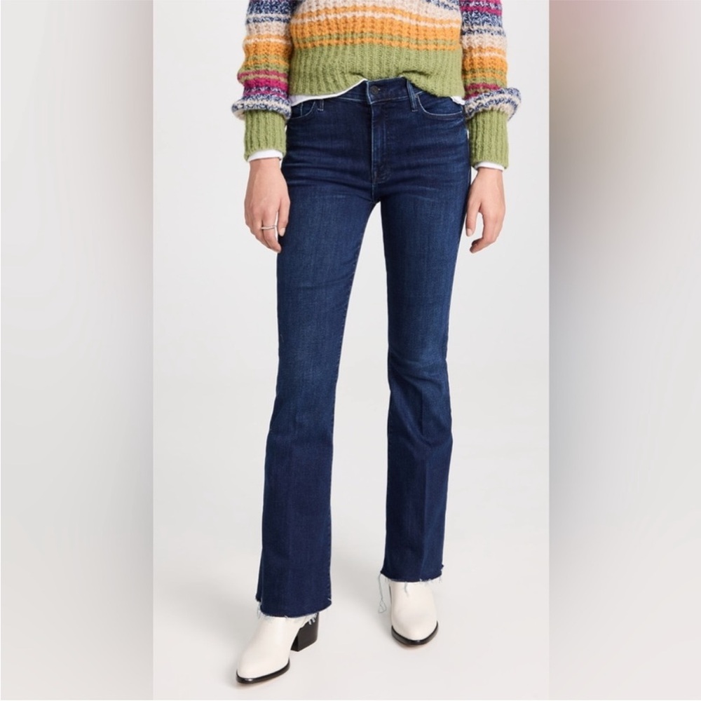MOTHER The Weekender Fray Jeans Mint Condition